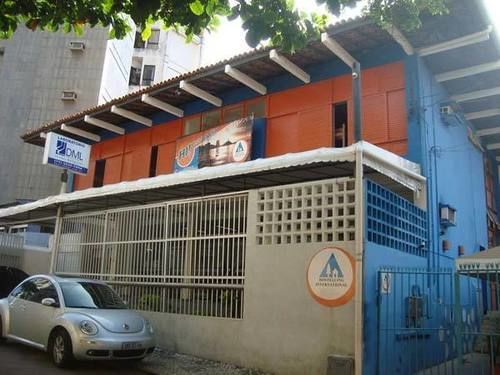 Barra Hostal